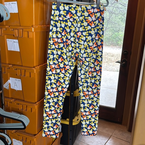 NEW Lularoe OS One Size Disney Mickey Mouse Leggings Size 2-10 - Picture 5 of 5